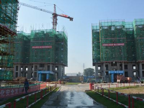 郑州港区棚户区改造工程开始封顶 为中国在建规模最大棚改