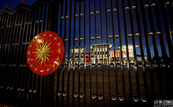 土耳其超大豪华新总统府 耗资3.5亿美元