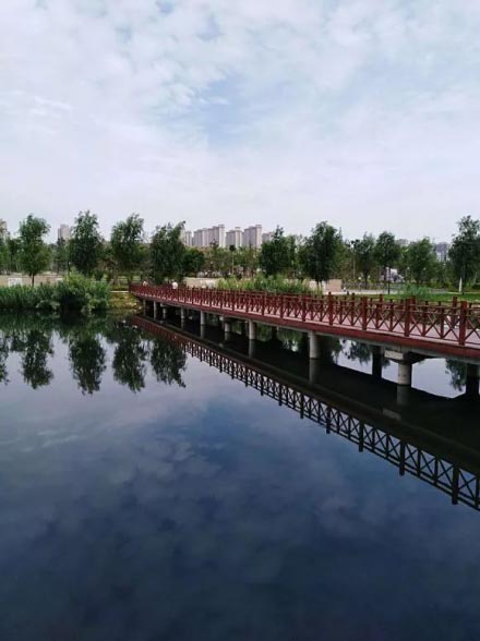 郑州进入“烧烤模式” 来龙湖·天宸原著避暑吧!