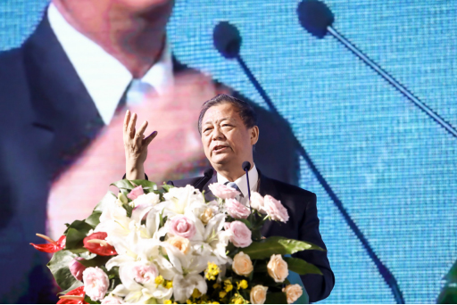 中国中部首届高铁经济研讨会在郑州举行