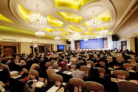 行业分析指导行业发展 行业平台成就行业品牌