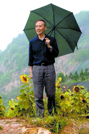 第一代地产大佬老有所“为”